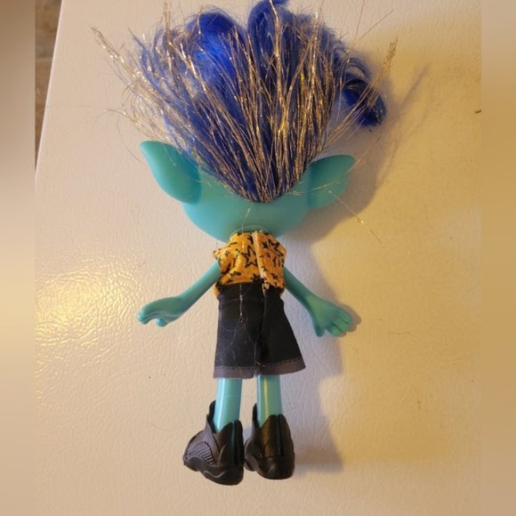 Dreamworks Trolls Stylin Barb and Branch Dolls - Picture 5 of 6